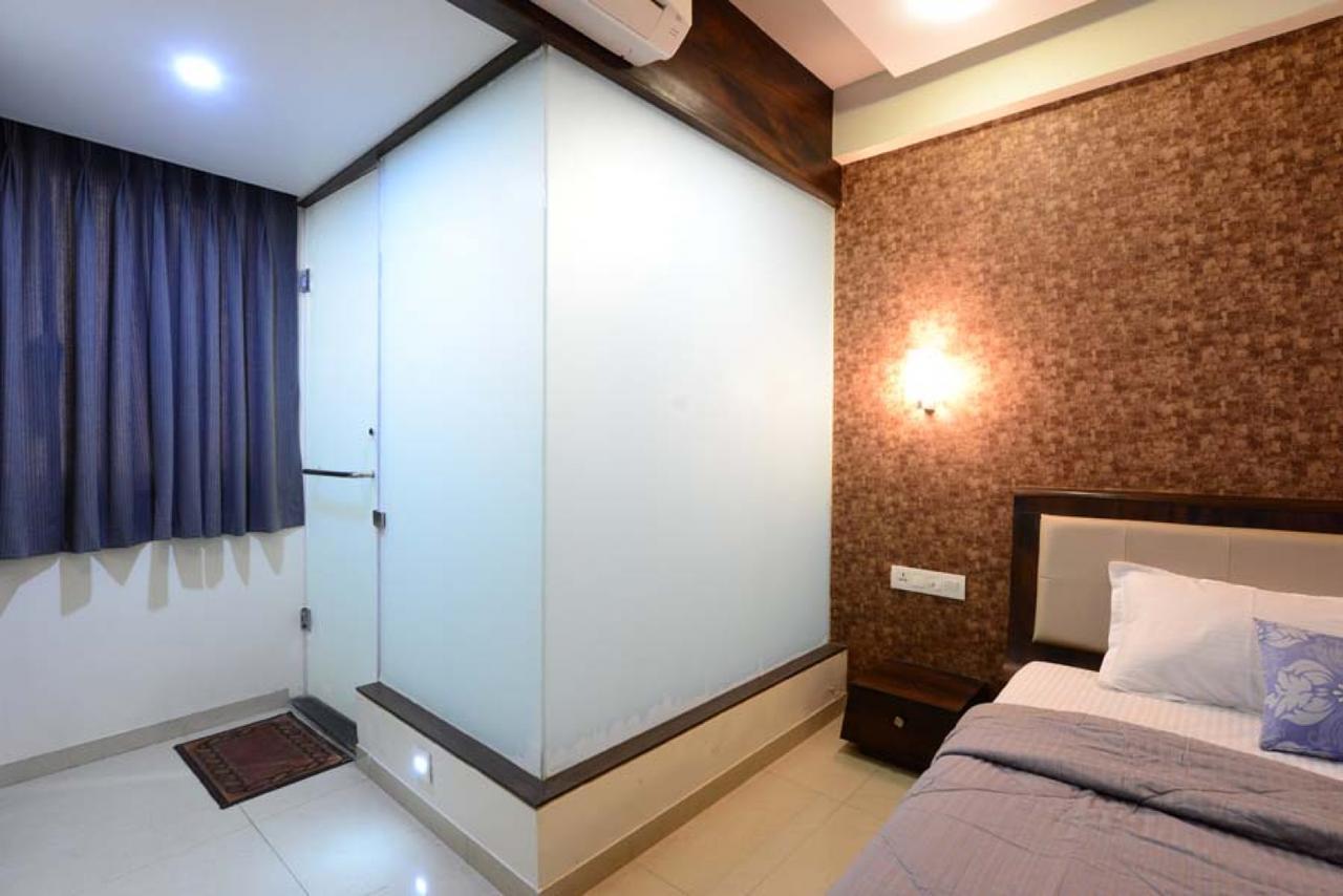 Hotel Manila Ahmedabad Exterior photo