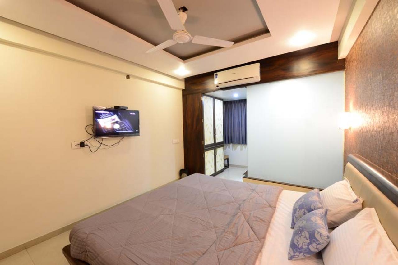 Hotel Manila Ahmedabad Exterior photo